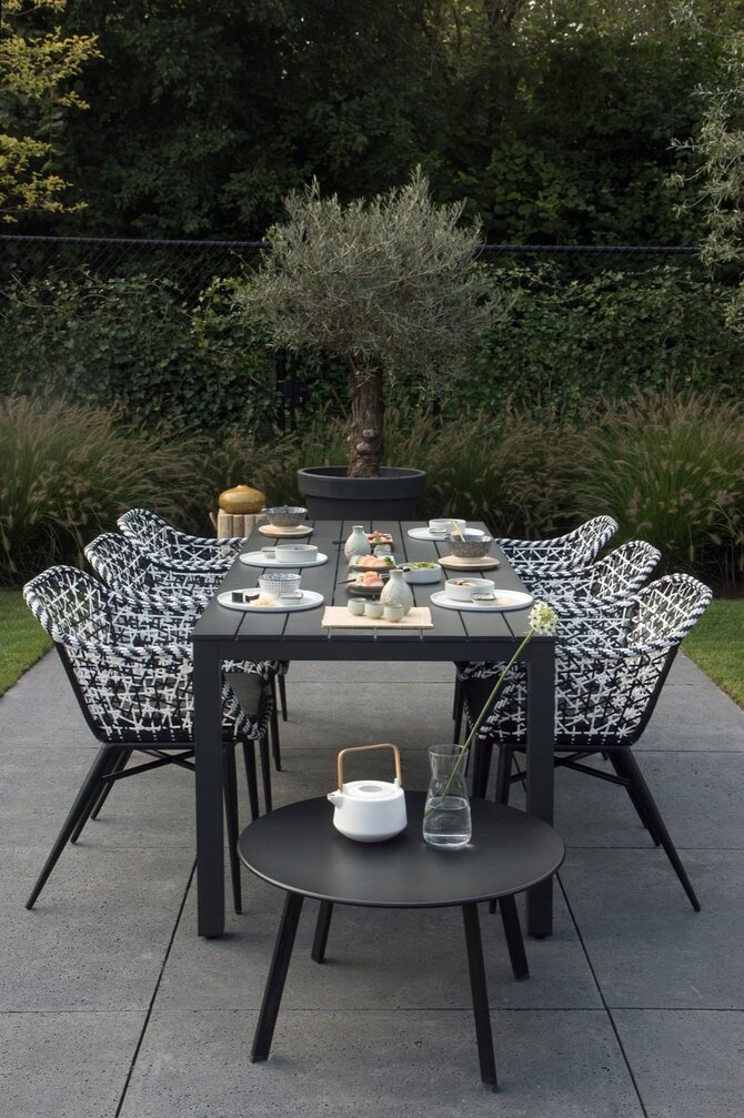 Diningset met design tuinstoelen